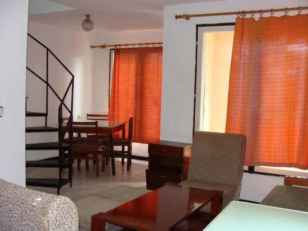 Letovishte Romantika Hotel Kamchia  Ngoại thất bức ảnh